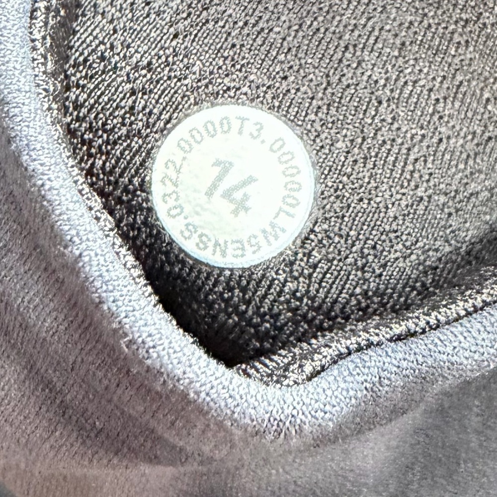 Lululemon Groove Super-High-Rise Flared Pant Nulu
Diamond Dye Grey 14 - Picture 4 of 5